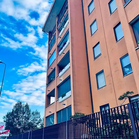 Appartamento Nuova E Comoda *